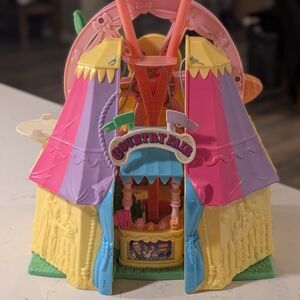 2002 LP Colorful Country Fair Playset